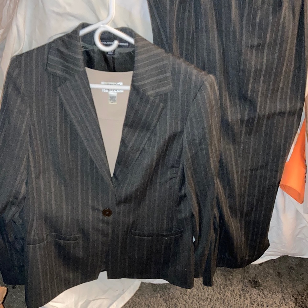 Linda Allard Ellen Tracy pant suit set.